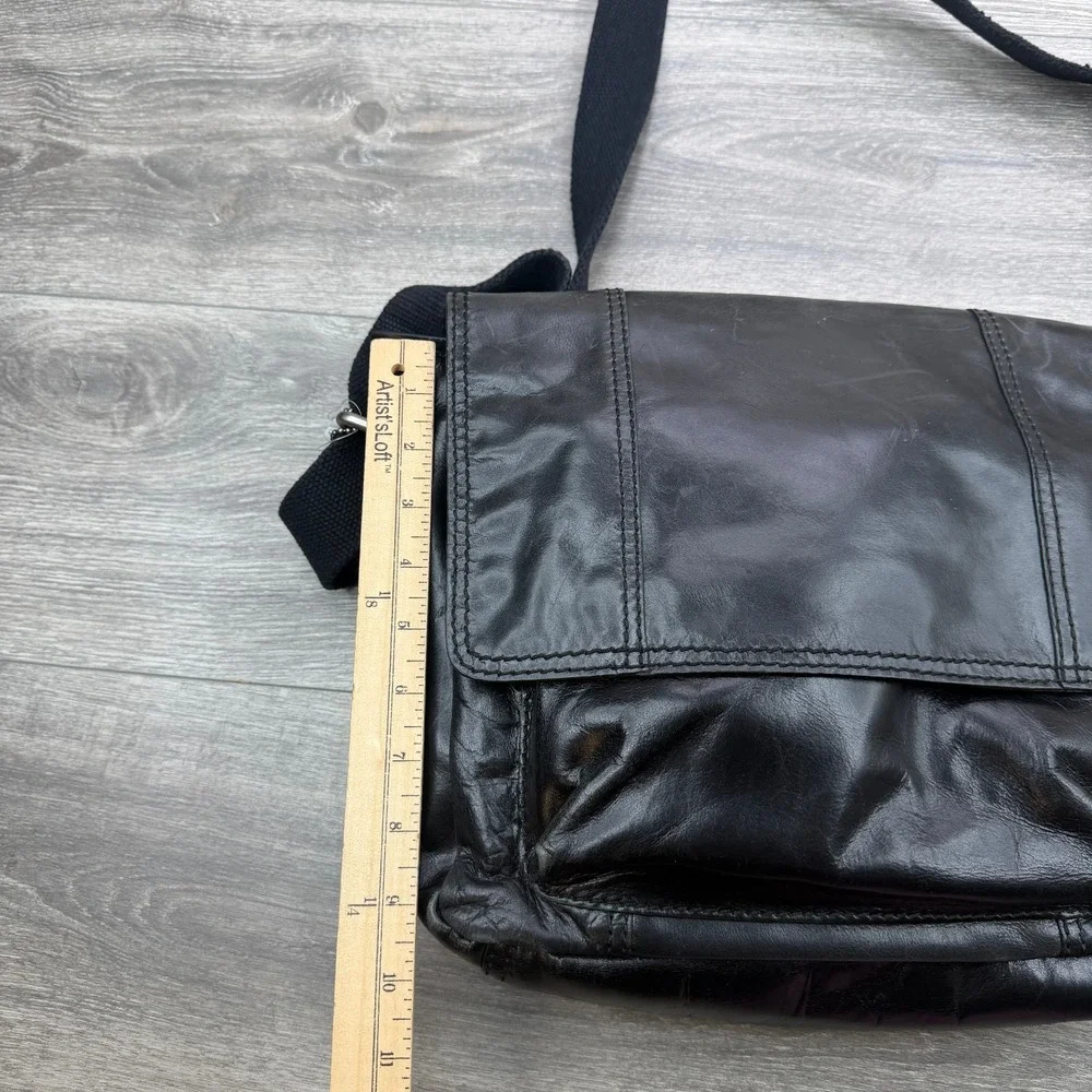 Fossil Grant Commuter Messenger Bag MBG1243001 Black Leather Shoulder Crossbody